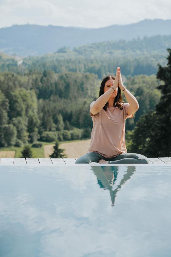 Am Wildbachberg - Luxus Ferienhaeuser Mit Infinitypool, Privatsauna Und Weinkeller Дойчландсберґ Екстер'єр фото