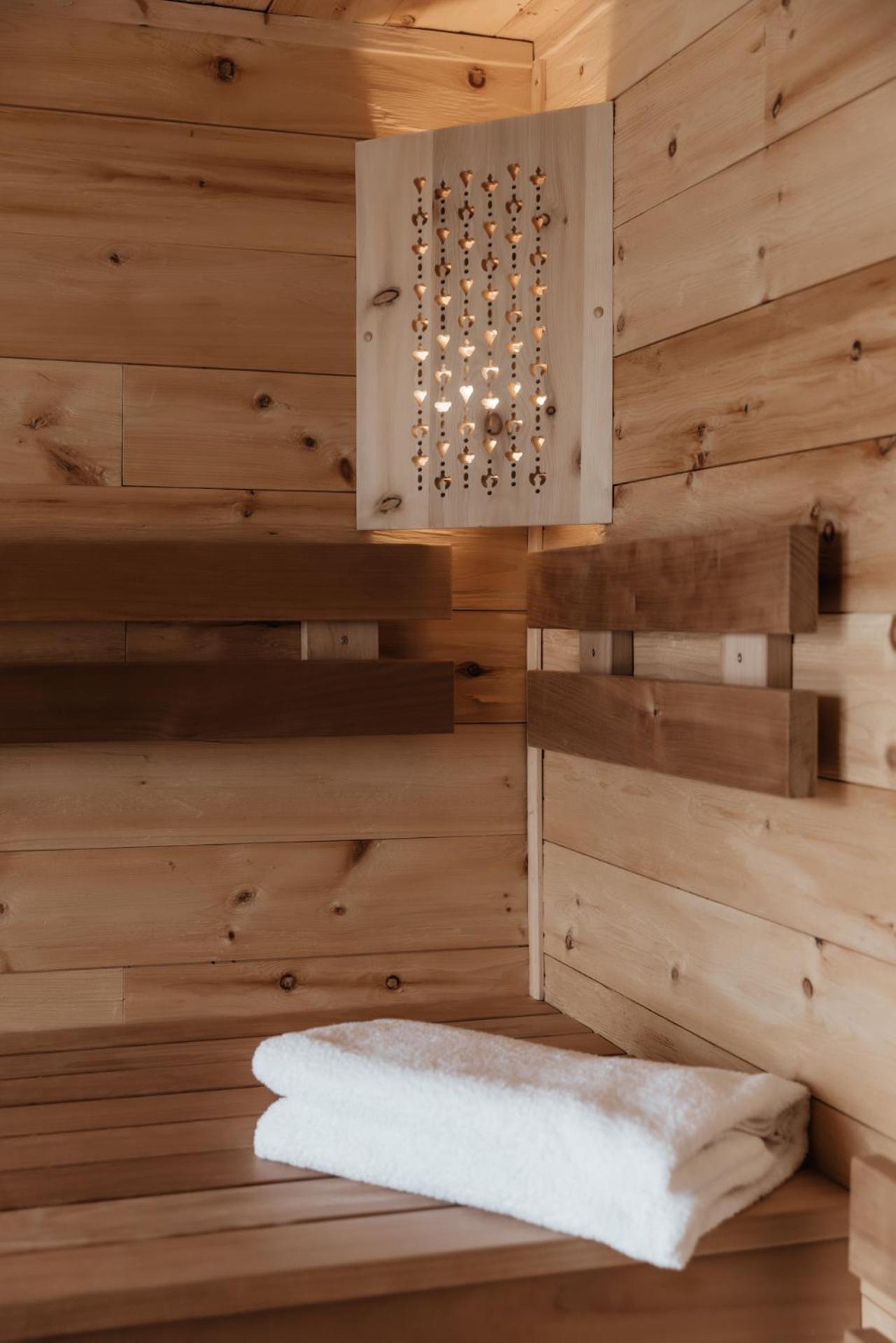 Am Wildbachberg - Luxus Ferienhaeuser Mit Infinitypool, Privatsauna Und Weinkeller Дойчландсберґ Екстер'єр фото