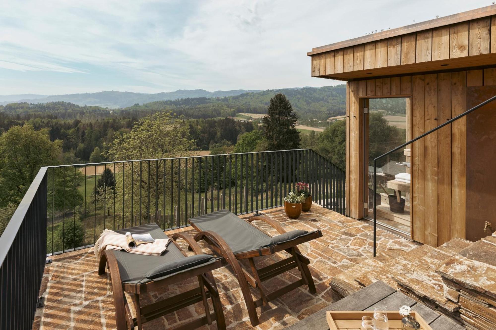 Am Wildbachberg - Luxus Ferienhaeuser Mit Infinitypool, Privatsauna Und Weinkeller Дойчландсберґ Екстер'єр фото