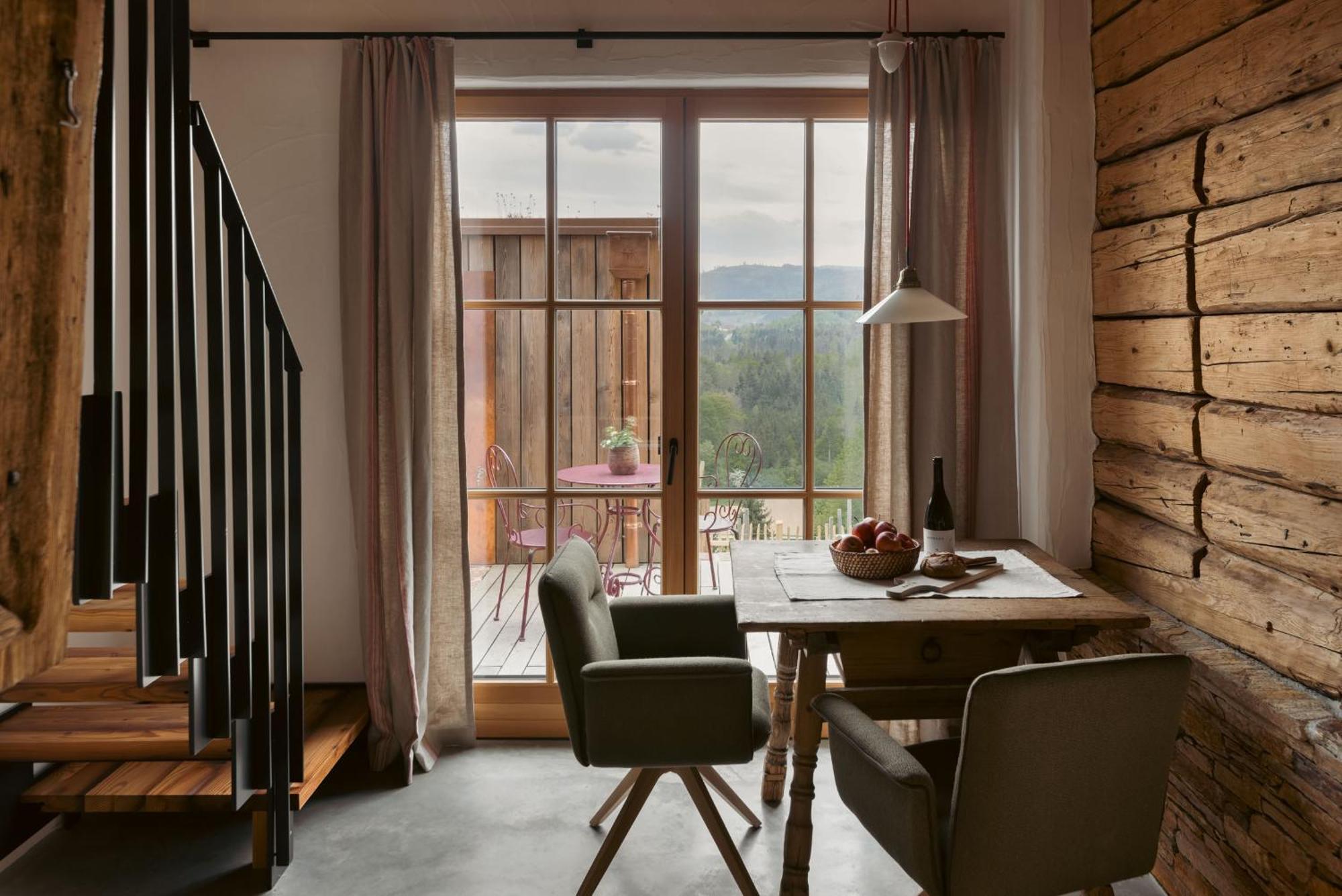 Am Wildbachberg - Luxus Ferienhaeuser Mit Infinitypool, Privatsauna Und Weinkeller Дойчландсберґ Екстер'єр фото